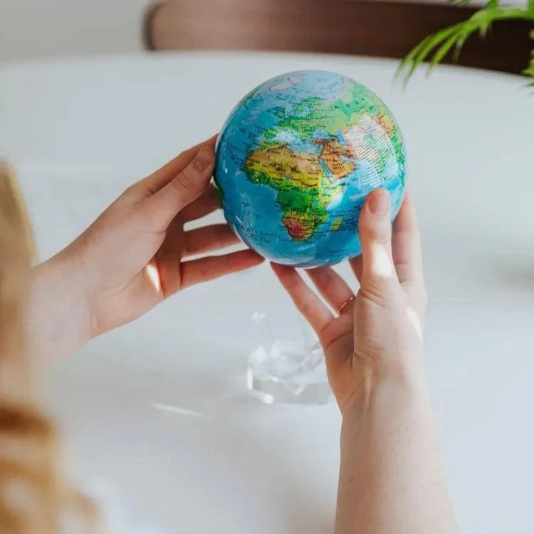 Ocean Blue Relief MOOVA Globe
